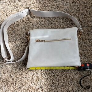 Urban Expressions Cream Crossbody Bag